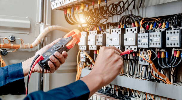 Best Licensed Electrician  in Coos Bay, OR