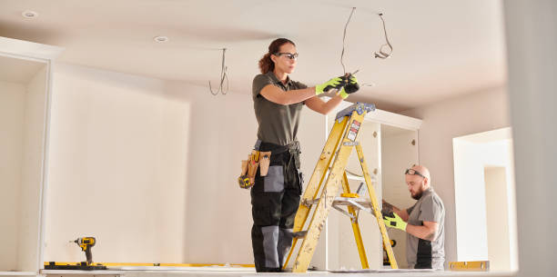 Best Local Electrician Companies  in Coos Bay, OR